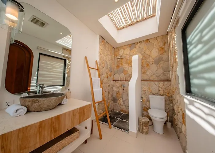 Candrasa - 5br Mediterranean Retreat - Villa *