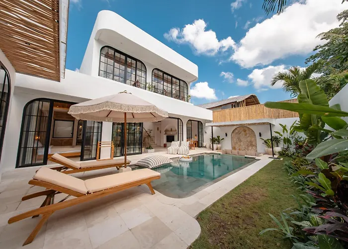 Villa Candrasa - 5br Mediterranean Retreat - Canggu